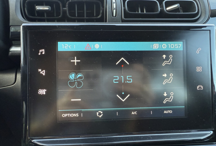 Citroën C3 1.6 BlueHDi 75ch Feel Business / ECRAN / CLIMATISATION / RADAR AR  Citroën C3 1.6 BlueHDi 75ch Feel Business / ECRAN / CLIMATISATION / RADAR AR