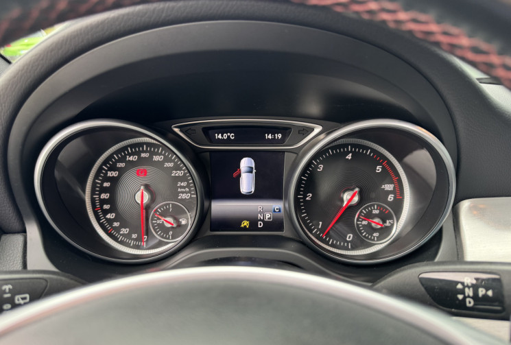 Mercedes CLA SHOOTING BRAKE 200 CDi PACK AMG 2.1 16V 7G-DCT 136 cv