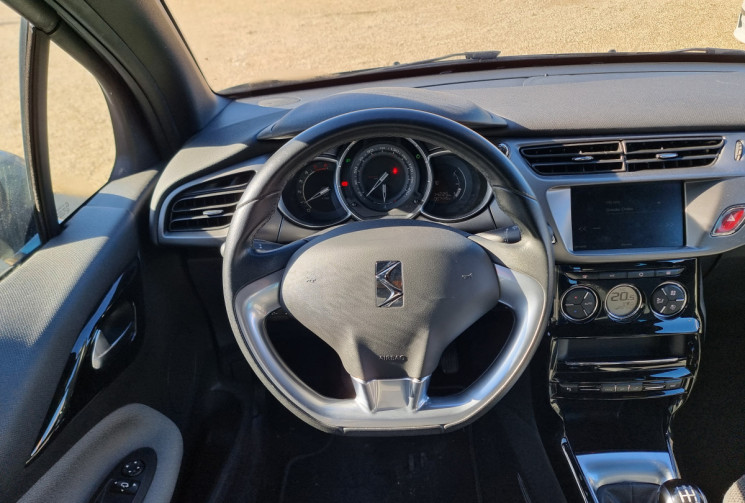 DS DS 3 Cabrio BlueHDi 100ch So irrésistible S&S DS DS 3 Cabrio BlueHDi 100ch So irrésistible S&S