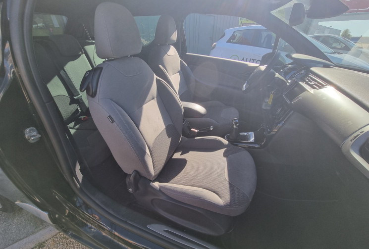 DS DS 3 Cabrio BlueHDi 100ch So irrésistible S&S DS DS 3 Cabrio BlueHDi 100ch So irrésistible S&S