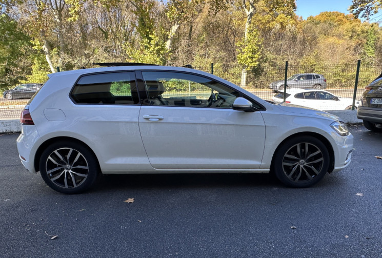 Volkswagen Golf 7 Ph.2 1.5 TSI 150 EVO CARAT 3P * TOIT OUVRANT * REVISION ET CT OK * GARANTIE 6 MOIS Volkswagen Golf 7 Ph.2 1.5 TSI 150 EVO CARAT 3P * TOIT OUVRANT * REVISION ET CT OK * GARANTIE 6 MOIS