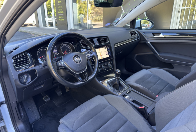 Volkswagen Golf 7 Ph.2 1.5 TSI 150 EVO CARAT 3P * TOIT OUVRANT * REVISION ET CT OK * GARANTIE 6 MOIS Volkswagen Golf 7 Ph.2 1.5 TSI 150 EVO CARAT 3P * TOIT OUVRANT * REVISION ET CT OK * GARANTIE 6 MOIS