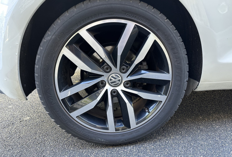 Volkswagen Golf 7 Ph.2 1.5 TSI 150 EVO CARAT 3P * TOIT OUVRANT * REVISION ET CT OK * GARANTIE 6 MOIS Volkswagen Golf 7 Ph.2 1.5 TSI 150 EVO CARAT 3P * TOIT OUVRANT * REVISION ET CT OK * GARANTIE 6 MOIS