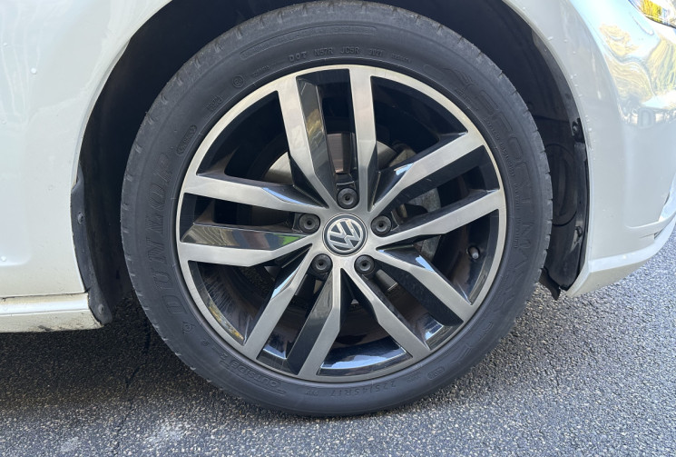 Volkswagen Golf 7 Ph.2 1.5 TSI 150 EVO CARAT 3P * TOIT OUVRANT * REVISION ET CT OK * GARANTIE 6 MOIS Volkswagen Golf 7 Ph.2 1.5 TSI 150 EVO CARAT 3P * TOIT OUVRANT * REVISION ET CT OK * GARANTIE 6 MOIS