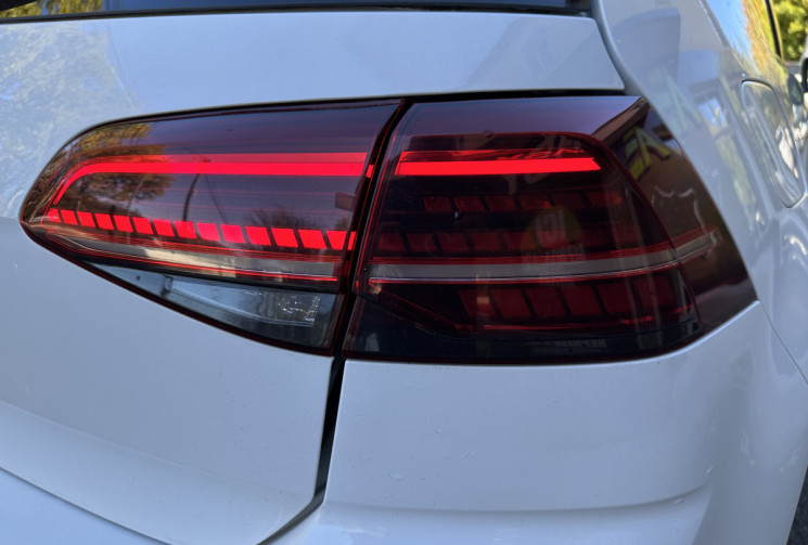 Volkswagen Golf 7 Ph.2 1.5 TSI 150 EVO CARAT 3P * TOIT OUVRANT * REVISION ET CT OK * GARANTIE 6 MOIS Volkswagen Golf 7 Ph.2 1.5 TSI 150 EVO CARAT 3P * TOIT OUVRANT * REVISION ET CT OK * GARANTIE 6 MOIS