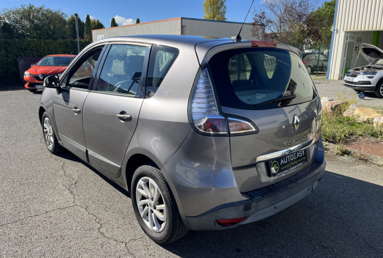Renault Scénic 1.5 dCi 110ch energy Dynamique eco²