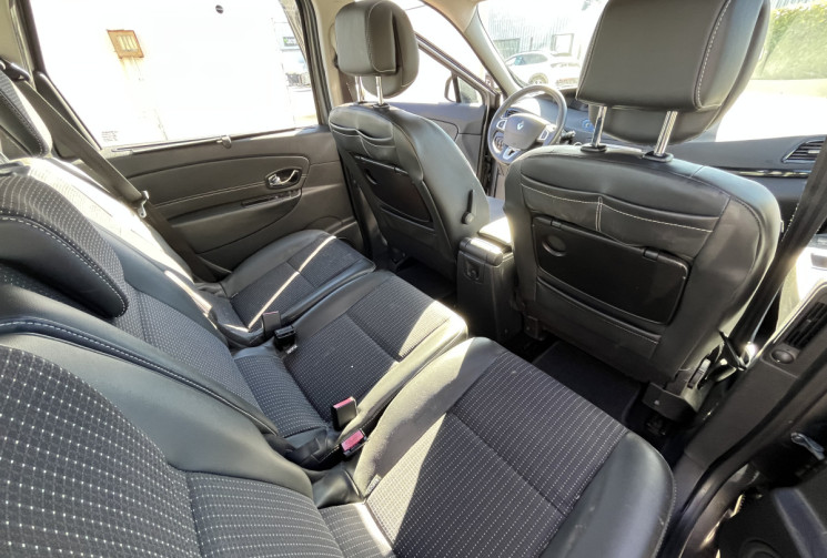 Renault Scénic 1.5 dCi 110ch energy Dynamique eco²