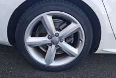 Audi A4 3.0 V6 TDI 240 CH QUATTRO S LINE Audi A4 3.0 V6 TDI 240 CH QUATTRO S LINE