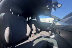 Audi Q3 35 2.0 TDI 150ch S-Line Audi Q3 35 2.0 TDI 150ch S-Line