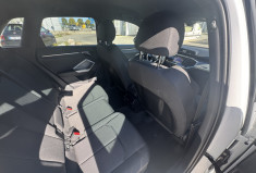 Audi Q3 35 2.0 TDI 150ch S-Line Audi Q3 35 2.0 TDI 150ch S-Line