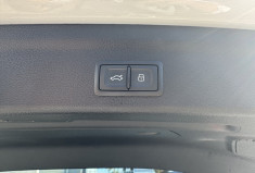 Audi Q3 35 2.0 TDI 150ch S-Line Audi Q3 35 2.0 TDI 150ch S-Line