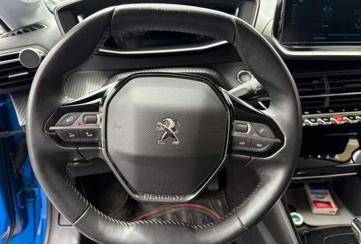 Peugeot 208  II e-208 100kW 136 cv ALLURE Peugeot 208  II e-208 100kW 136 cv ALLURE