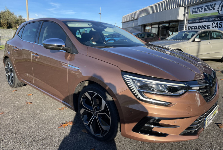 Renault Megane IV PH 2 1.5 Blue DCi 115 CV EDC BVA EDITION ONE Renault Megane IV PH 2 1.5 Blue DCi 115 CV EDC BVA EDITION ONE