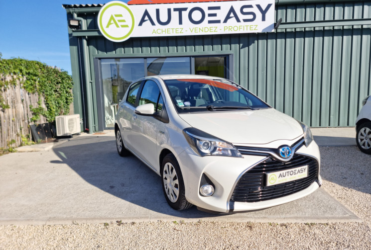 Toyota Yaris 1.5 HYBRIDE DYNAMIC 100H 5P