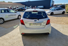 Toyota Yaris HSD 100ch DYNAMIC 5P Toyota Yaris HSD 100ch DYNAMIC 5P