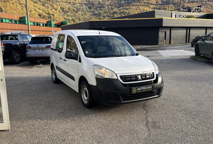 Peugeot Partner 1.6 BlueHDI 100 ch premium pack Peugeot Partner 1.6 BlueHDI 100 ch premium pack