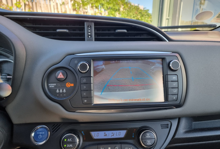 Toyota Yaris 1.5 HYBRIDE DYNAMIC 100H 5P