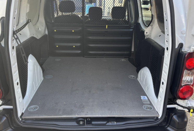 Peugeot Partner 1.6 BlueHDI 100 ch premium pack Peugeot Partner 1.6 BlueHDI 100 ch premium pack