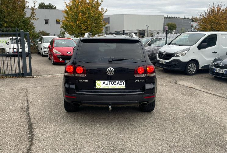 Volkswagen Touareg V10 5.0 / 313 CH / INDIVIDUAL Volkswagen Touareg V10 5.0 / 313 CH / INDIVIDUAL