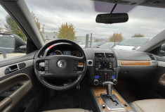 Volkswagen Touareg V10 5.0 / 313 CH / INDIVIDUAL Volkswagen Touareg V10 5.0 / 313 CH / INDIVIDUAL