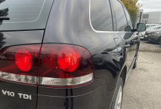 Volkswagen Touareg V10 5.0 / 313 CH / INDIVIDUAL Volkswagen Touareg V10 5.0 / 313 CH / INDIVIDUAL