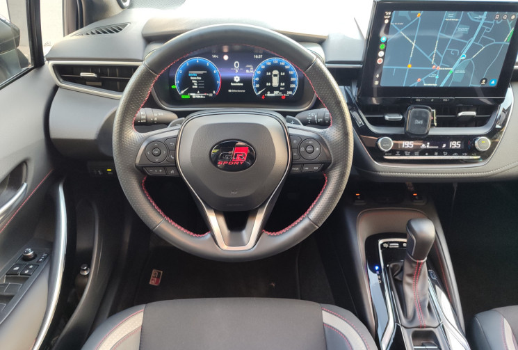 Toyota COROLLA TOURING SPT 196 Ch GR SPORT / TVA RECUPERABLE / GARANTIE CONSTRUCTEUR / FULL OPTIONS  Toyota COROLLA TOURING SPT 196 Ch GR SPORT / TVA RECUPERABLE / GARANTIE CONSTRUCTEUR / FULL OPTIONS