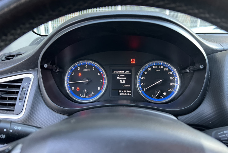 Suzuki SX4 S-Cross 1.6 VVT Allgrip 4x4 120 Privilège Moteur à chaîne / Bluetooth