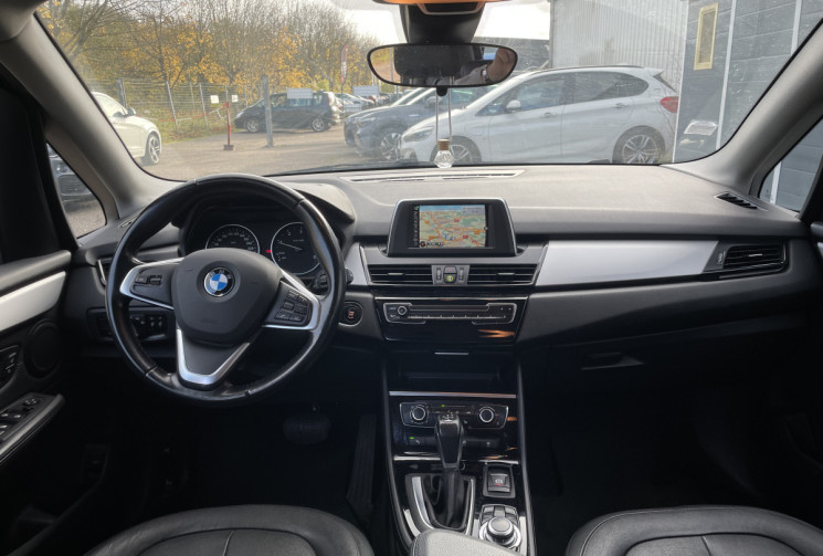 BMW SERIE 2 ACTIVETOURER 218dA 150 ch Luxury / Caméra de recul / Siège Chauffants / Boite Auto  BMW SERIE 2 ACTIVETOURER 218dA 150 ch Luxury / Caméra de recul / Siège Chauffants / Boite Auto