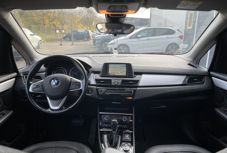 BMW SERIE 2 ACTIVETOURER 218dA 150 ch Luxury / Caméra de recul / Siège Chauffants / Boite Auto  BMW SERIE 2 ACTIVETOURER 218dA 150 ch Luxury / Caméra de recul / Siège Chauffants / Boite Auto