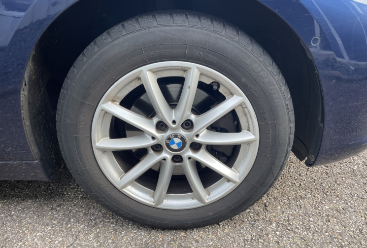 BMW SERIE 2 ACTIVETOURER 218dA 150 ch Luxury / Caméra de recul / Siège Chauffants / Boite Auto  BMW SERIE 2 ACTIVETOURER 218dA 150 ch Luxury / Caméra de recul / Siège Chauffants / Boite Auto