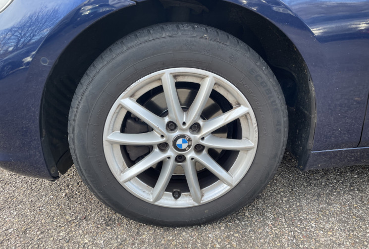 BMW SERIE 2 ACTIVETOURER 218dA 150 ch Luxury / Caméra de recul / Siège Chauffants / Boite Auto  BMW SERIE 2 ACTIVETOURER 218dA 150 ch Luxury / Caméra de recul / Siège Chauffants / Boite Auto