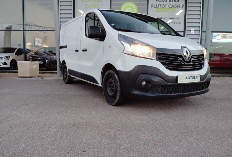Renault Trafic L1H1 1000 1.6 dCi 120ch Grand Confort Euro6 Renault Trafic L1H1 1000 1.6 dCi 120ch Grand Confort Euro6