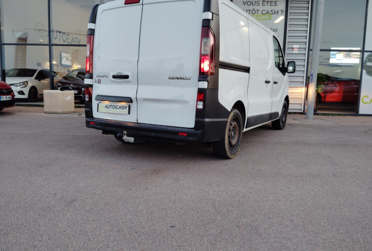 Renault Trafic L1H1 1000 1.6 dCi 120ch Grand Confort Euro6 Renault Trafic L1H1 1000 1.6 dCi 120ch Grand Confort Euro6