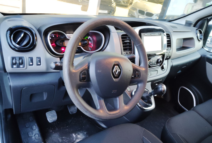 Renault Trafic L1H1 1000 1.6 dCi 120ch Grand Confort Euro6 Renault Trafic L1H1 1000 1.6 dCi 120ch Grand Confort Euro6