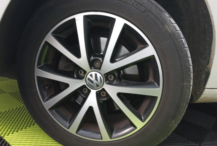 Volkswagen Touran 1.4 TSI 140CH Confortline