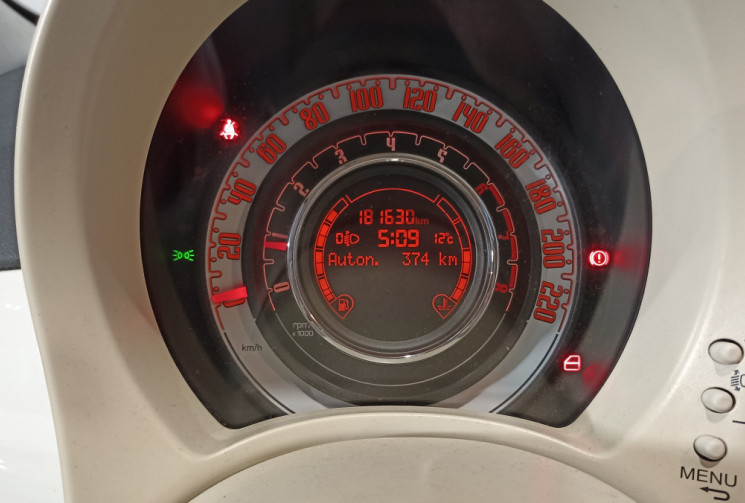 FIAT 500 1.2 8V 69 ch Lounge / Toit ouvrant panoramique / distribution ok FIAT 500 1.2 8V 69 ch Lounge / Toit ouvrant panoramique / distribution ok