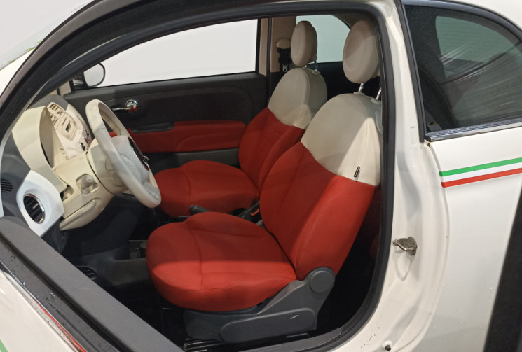 FIAT 500 1.2 8V 69 ch Lounge / Toit ouvrant panoramique / distribution ok FIAT 500 1.2 8V 69 ch Lounge / Toit ouvrant panoramique / distribution ok