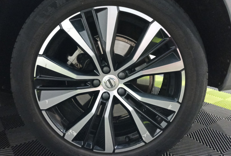 Volvo XC60 B4 197ch Ultimate Style Dark Geartronic Volvo XC60 B4 197ch Ultimate Style Dark Geartronic