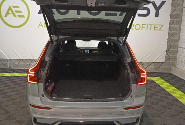 Volvo XC60 B4 197ch Ultimate Style Dark Geartronic Volvo XC60 B4 197ch Ultimate Style Dark Geartronic