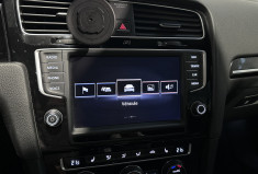 Volkswagen Golf 2.0 TSI 300ch BlueMotion Technology R 4Motion DSG6 5p Volkswagen Golf 2.0 TSI 300ch BlueMotion Technology R 4Motion DSG6 5p