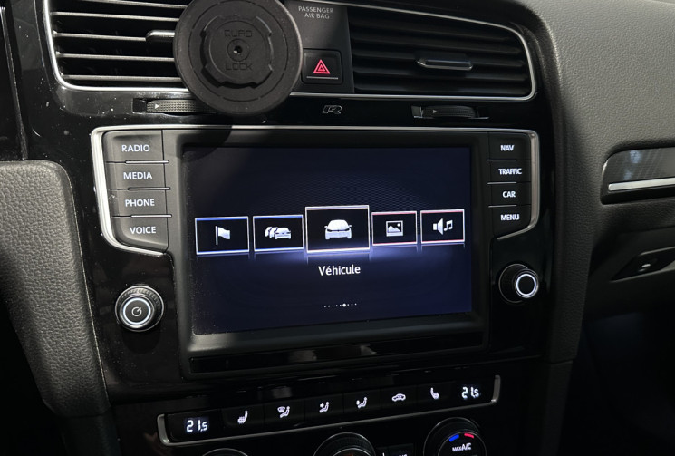 Volkswagen Golf 2.0 TSI 300ch BlueMotion Technology R 4Motion DSG6 5p Volkswagen Golf 2.0 TSI 300ch BlueMotion Technology R 4Motion DSG6 5p