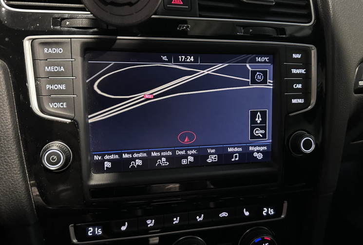 Volkswagen Golf 2.0 TSI 300ch BlueMotion Technology R 4Motion DSG6 5p Volkswagen Golf 2.0 TSI 300ch BlueMotion Technology R 4Motion DSG6 5p