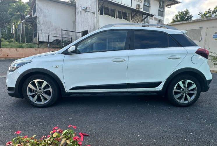 Hyundai I20 1.0 T-GDi 100ch Active Euro6d-T EVAP // Excellent état // Boite manuelle Hyundai I20 1.0 T-GDi 100ch Active Euro6d-T EVAP // Excellent état // Boite manuelle