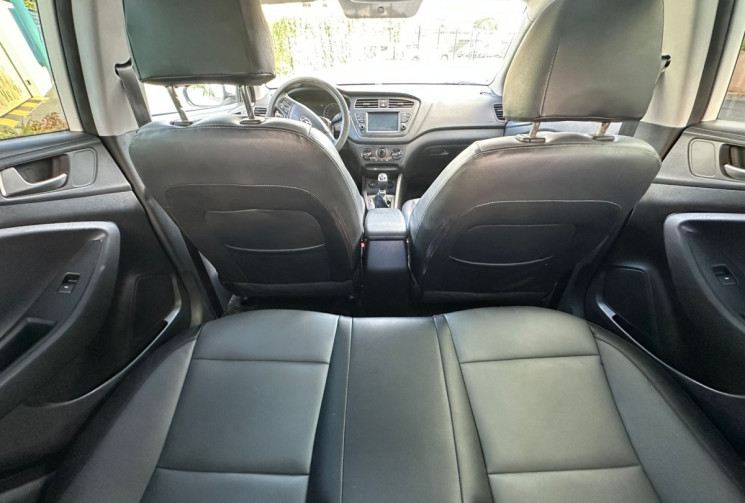 Hyundai I20 1.0 T-GDi 100ch Active Euro6d-T EVAP // Excellent état // Boite manuelle Hyundai I20 1.0 T-GDi 100ch Active Euro6d-T EVAP // Excellent état // Boite manuelle