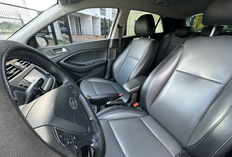 Hyundai I20 1.0 T-GDi 100ch Active Euro6d-T EVAP // Excellent état // Boite manuelle Hyundai I20 1.0 T-GDi 100ch Active Euro6d-T EVAP // Excellent état // Boite manuelle