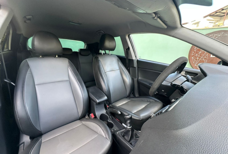 Hyundai I20 1.0 T-GDi 100ch Active Euro6d-T EVAP // Excellent état // Boite manuelle Hyundai I20 1.0 T-GDi 100ch Active Euro6d-T EVAP // Excellent état // Boite manuelle