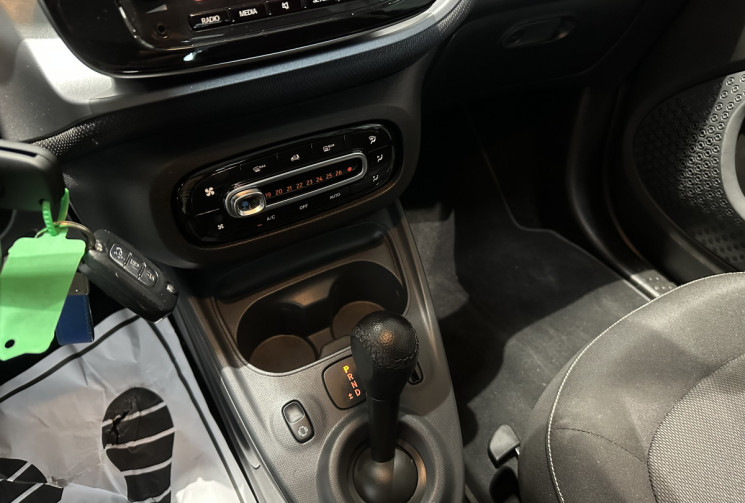 SMART Fortwo 71 ch passion twinamic