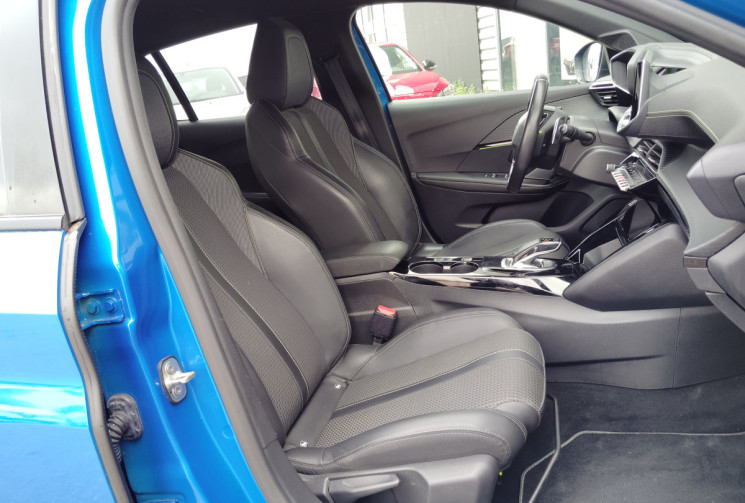 Peugeot 208 208 1.2 PureTech 130ch S&S GT Line EAT8