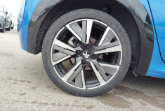 Peugeot 208 208 1.2 PureTech 130ch S&S GT Line EAT8