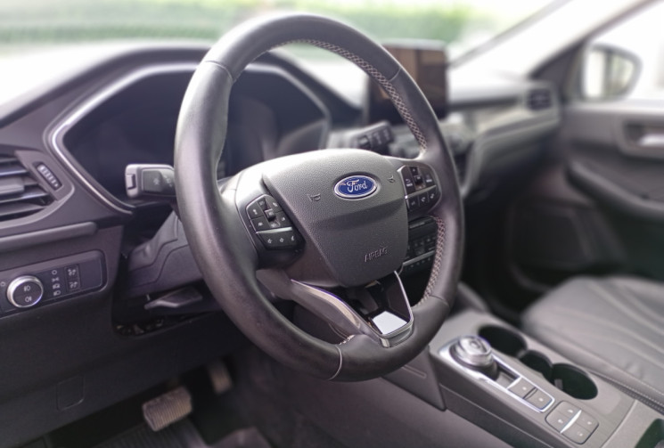 Ford Kuga 2.5 Duratec 190ch FlexiFuel FHEV *Vignale  Ford Kuga 2.5 Duratec 190ch FlexiFuel FHEV *Vignale